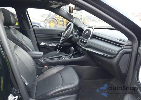 2024 Jeep Compass Limited 4X4 from USA, damaged, VIN 3C4NJDCNXRT142549